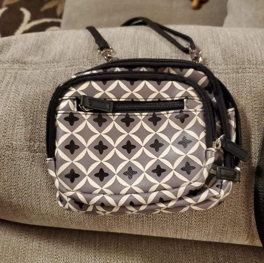 Cross body purse